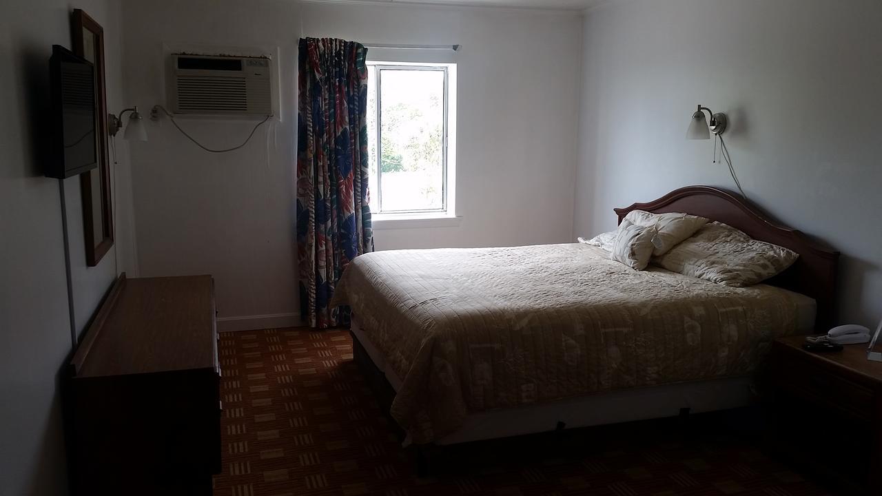 מירטל ביץ' Carolina Tarheel Motel מראה חיצוני תמונה