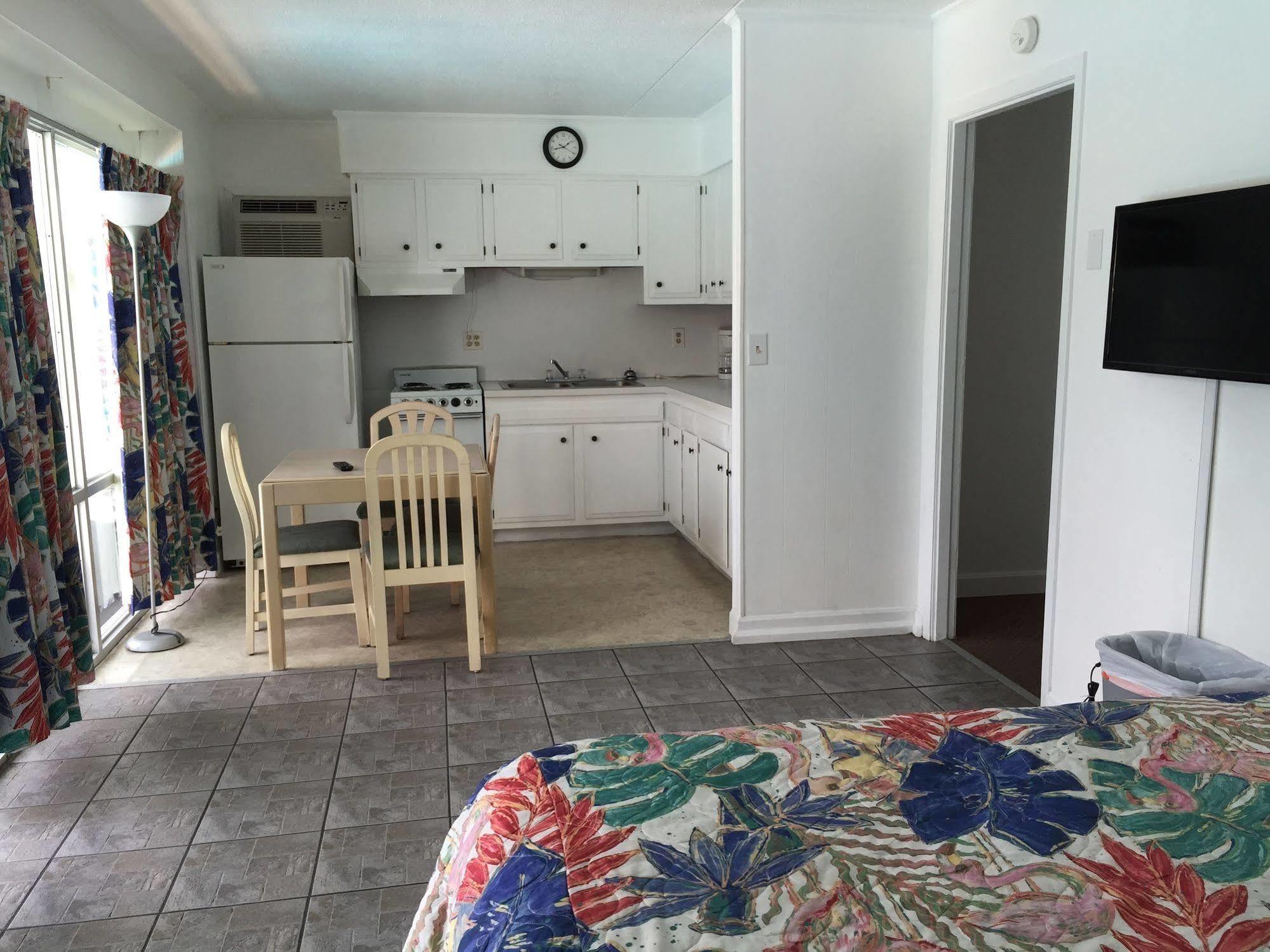 מירטל ביץ' Carolina Tarheel Motel מראה חיצוני תמונה
