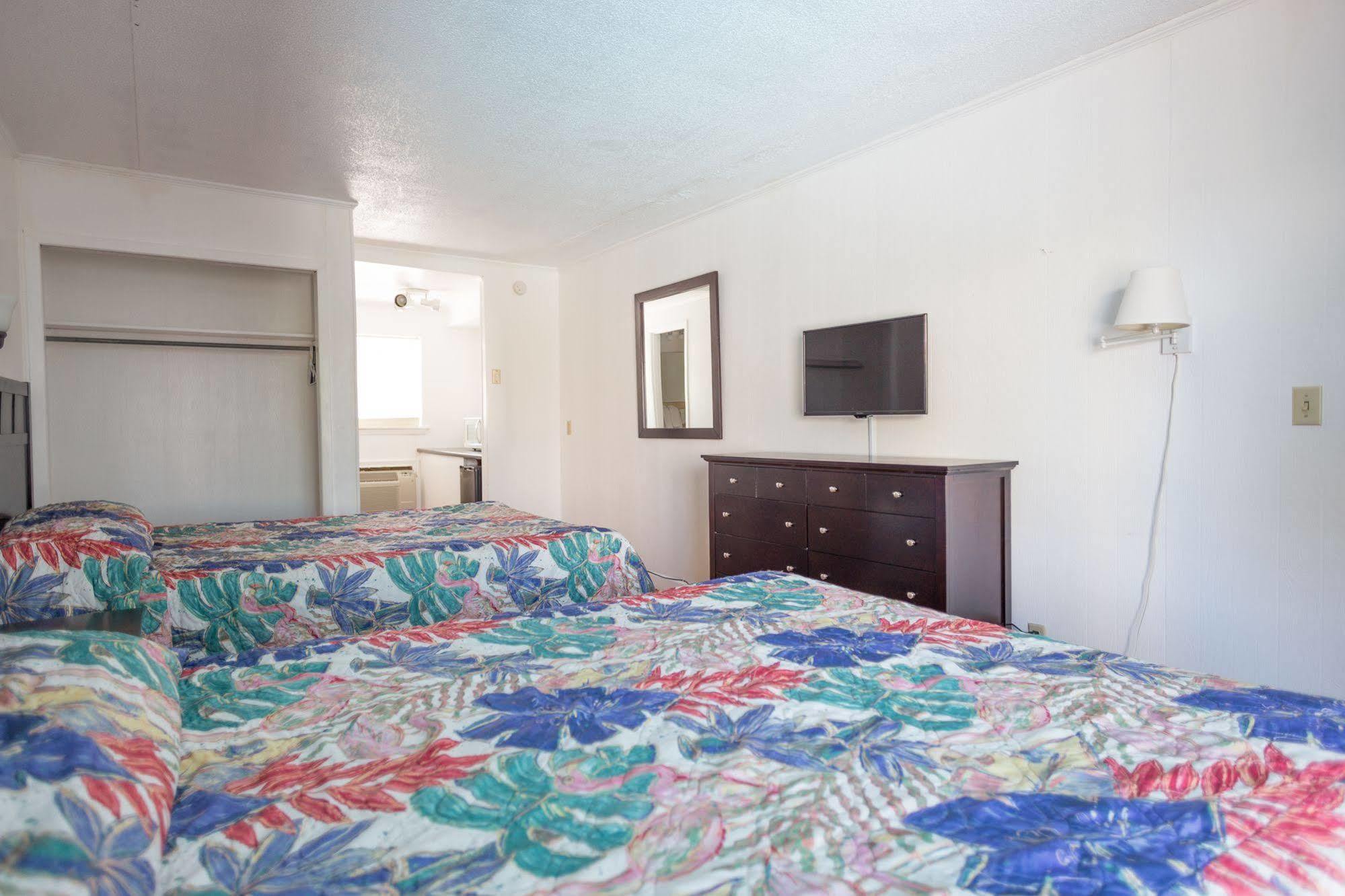 מירטל ביץ' Carolina Tarheel Motel מראה חיצוני תמונה