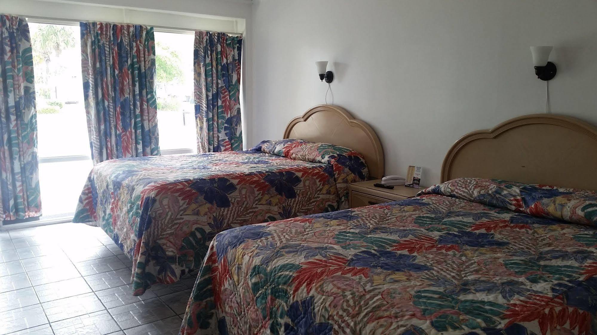 מירטל ביץ' Carolina Tarheel Motel מראה חיצוני תמונה