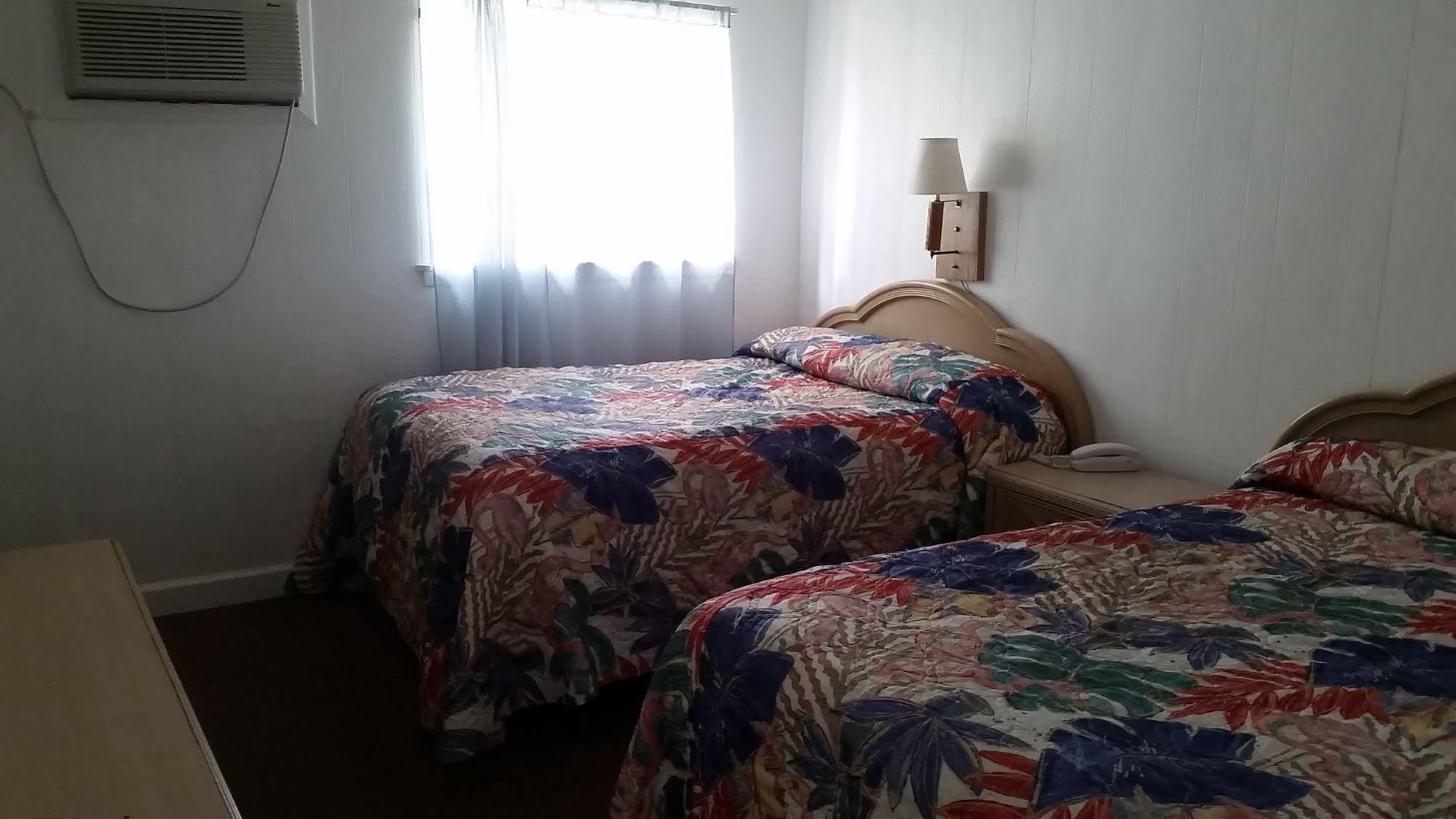 מירטל ביץ' Carolina Tarheel Motel מראה חיצוני תמונה
